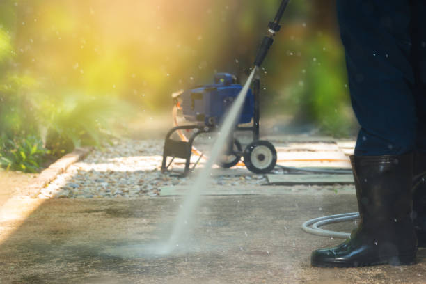 Best Fence Cleaning  in Lakewood, OH
